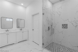 6525 Forest Cir, Port Labelle, FL 33935
