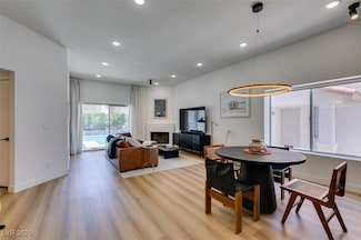 8640 Trafalgar Dr, Las Vegas, NV 89117