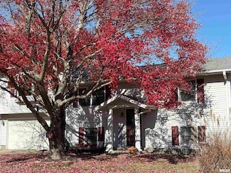 1014 Pioneer Dr, Jacksonville, IL 62650