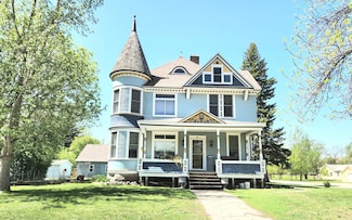 21 3rd St E, Ada, MN 56510