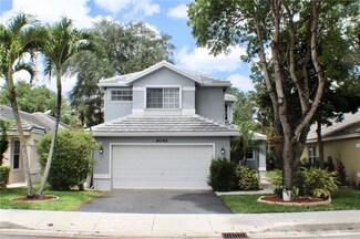 9045 Lake Park Cir S, Davie, FL 33328