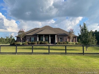3676 Topsy Rd, Lake Charles, LA 70611