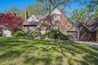 1534 41st St, Des Moines, IA 50311