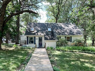 18219 Frostview Ct, Cold Spring, MN 56320