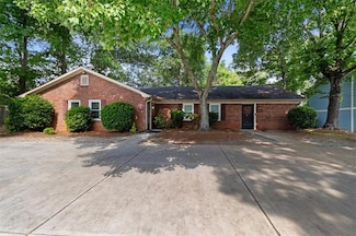 894 Five Forks Trickum Rd, Lawrenceville, GA 30046