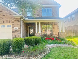 9307 Langley Springs Dr, Houston, TX 77095