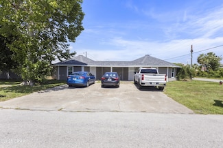 1300 Grace Ave, Panama City, FL 32401