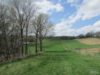 3425 Malloy Rd, Sioux City, IA 51103