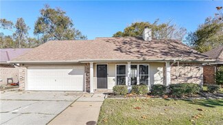 2521 Long Branch Dr, Marrero, LA 70072
