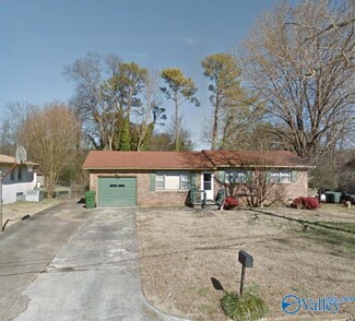 1017 Heard Dr SE, Huntsville, AL 35803