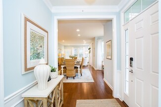 71 Shannon Way Unit 81, Upton, MA 01568