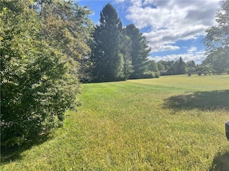 330 Long Mountain Rd, Effort, PA 18330