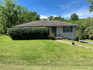 511 Northcrest Dr, Nashville, TN 37211