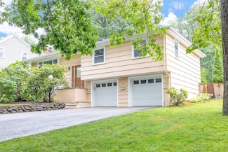 20 Dell Ave, Needham, MA 02492