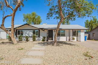 628 E Papago Dr, Tempe, AZ 85281