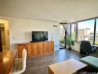 411 Hobron Ln Unit 912, Honolulu, HI 96815