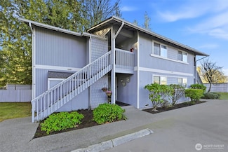 9105 1st Place NE Unit 1, Lake Stevens, WA 98258