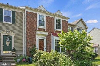 7836 Rebel Walk Dr, Manassas, VA 20109