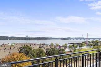 801 N Fairfax St Unit 320, Alexandria, VA 22314