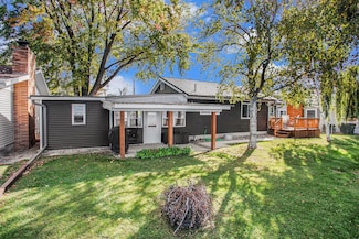 6867 Debralyn Dr, Unionville, MI 48767