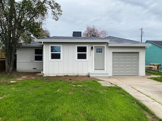 5721 44th St, Sacramento, CA 95824