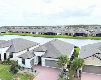 528 Lago Matisse St, Kissimmee, FL 34759