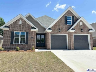904 Cedar Crest Ln, Florence, SC 29501
