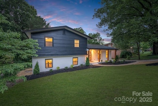 3326 Winterfield Place, Charlotte, NC 28205