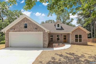 139 Skidmore Dr NW, Arab, AL 35016