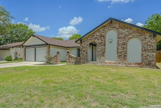 6707 Lake Cliff Dr, San Antonio, TX 78244