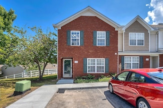 1792 Red Jacket Dr, Antioch, TN 37013