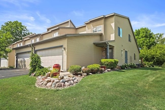 541 Knightsbridge Rd, Waunakee, WI 53597