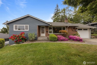 3811 SW 105th St, Seattle, WA 98146