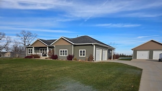 23873 90th St, Cresco, IA 52136