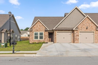 47 Morning Mist Dr, Rossville, GA 30741