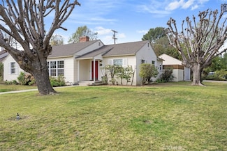 6959 Chisholm Ave, Van Nuys, CA 91406