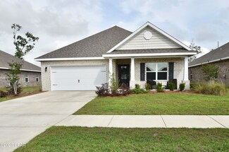 734 Cason Cir, Panama City, FL 32405