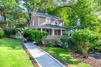 116 Knapp St, Stamford, CT 06907