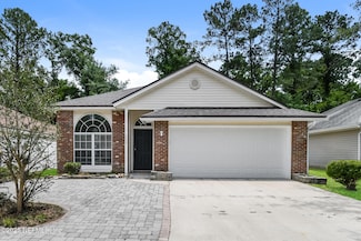 6827 Morse Oaks Dr, Jacksonville, FL 32244