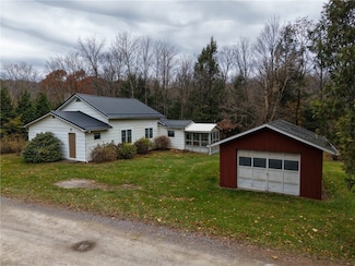 251 Town Rd, Dayton, PA 16222