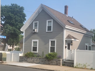 1135 Salem St, Malden, MA 02148