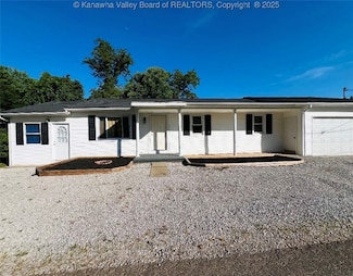 67 Silver Hills Rd, Ravenswood, WV 26164