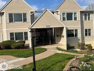 701 E Lowe Ave Unit 323, Fairfield, IA 52556
