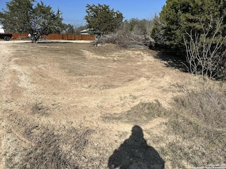 174 Bandera Dr, Bandera, TX 78003