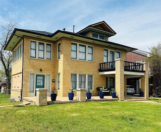 803 Woodlawn Ave Unit Full Bldg, Dallas, TX 75208