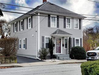 50 King St, Warwick, RI 02886