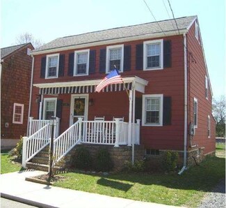 12 Front St, Crosswicks, NJ 08515