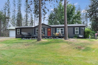 6558 Long Lake Dr, Nine Mile Falls, WA 99026