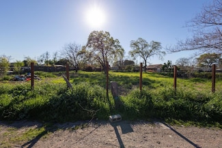 309 S Los Angeles Ave, Stockton, CA 95203
