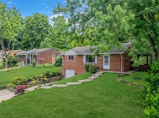 5241 Gardenville Rd, Pittsburgh, PA 15236